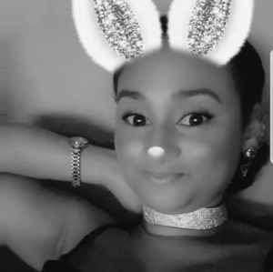 Meet your Posher, Alexis